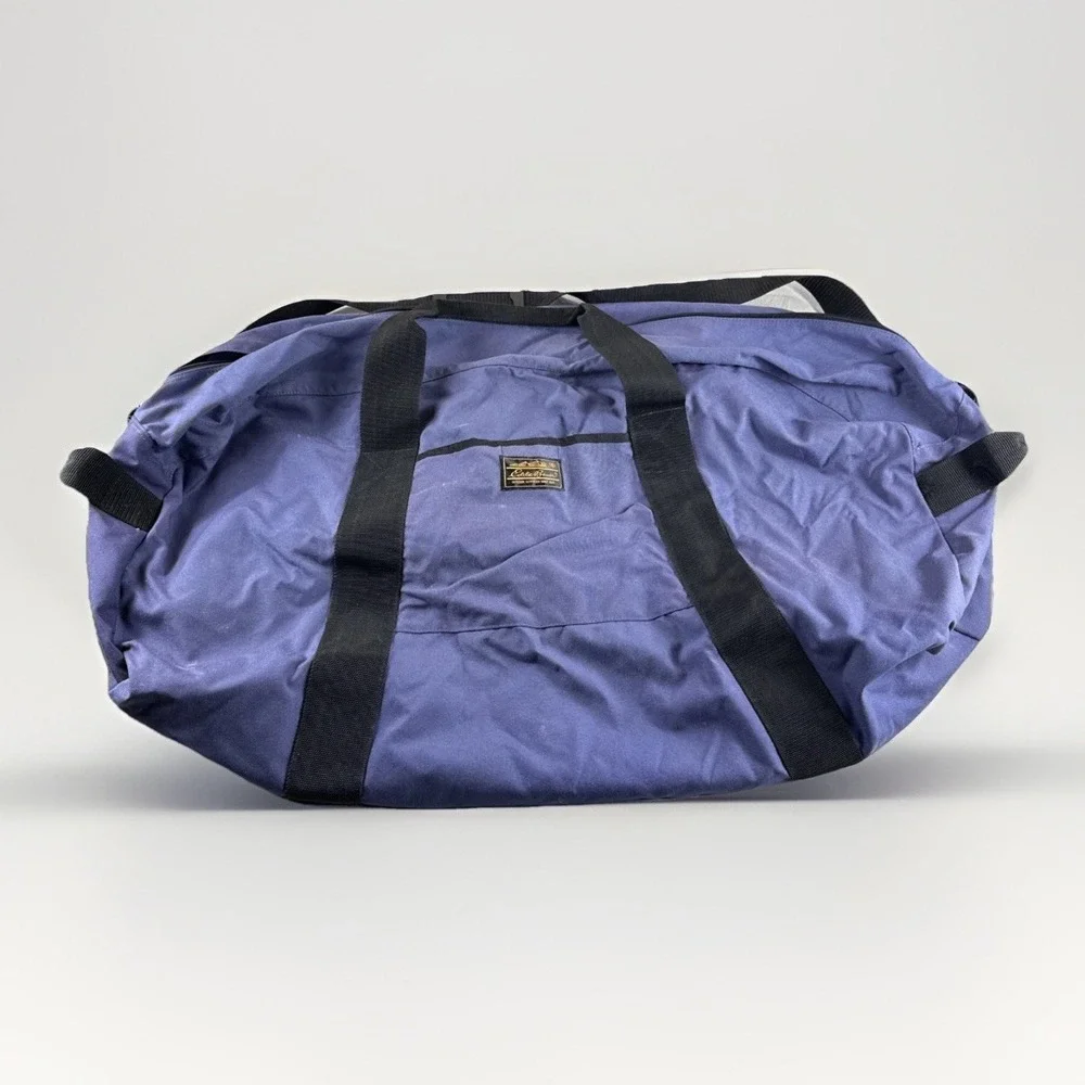 Vintage Eddie Bauer Gym Bag Purple Zip Up Duffle Luggage 30